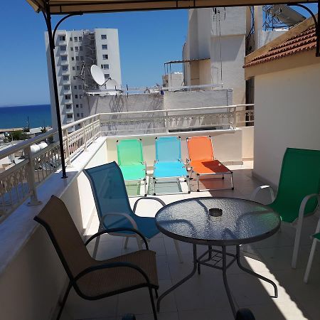Panikos Beach Apartment I 拉纳卡 外观 照片