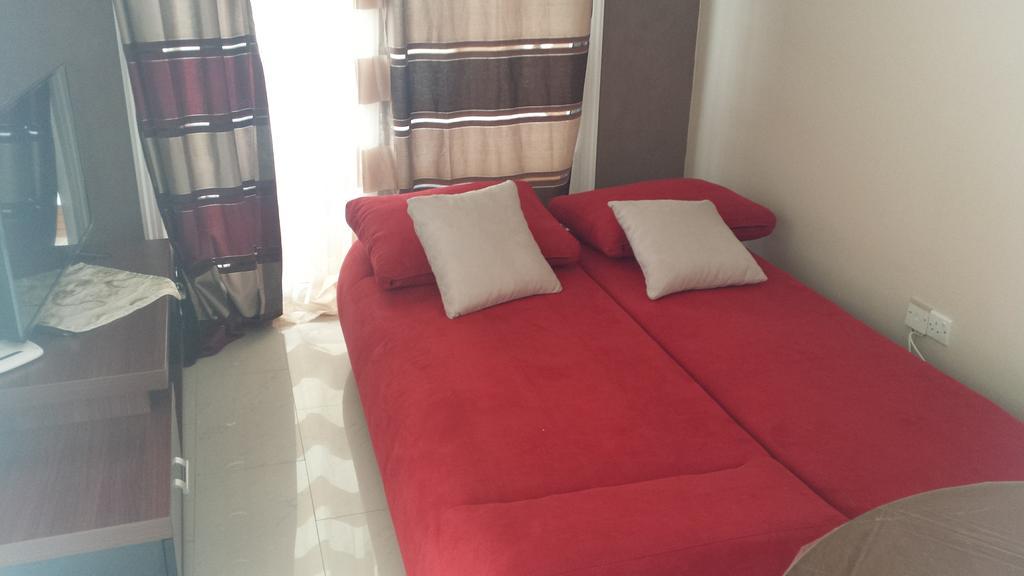 Panikos Beach Apartment I 拉纳卡 外观 照片