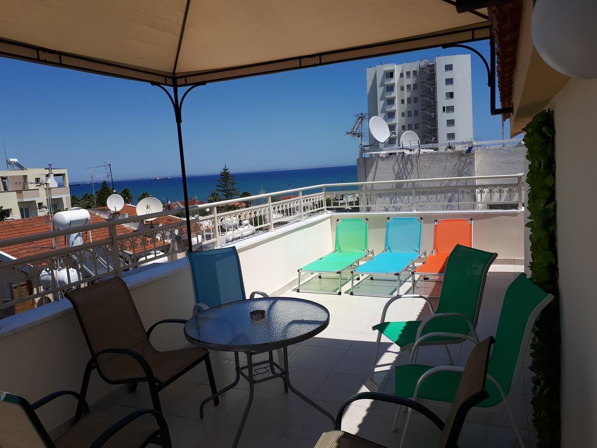 Panikos Beach Apartment I 拉纳卡 外观 照片